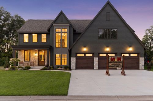 734 Shawnee Woods Rd, MEDINA, MN, 55340-9483 | Card Image