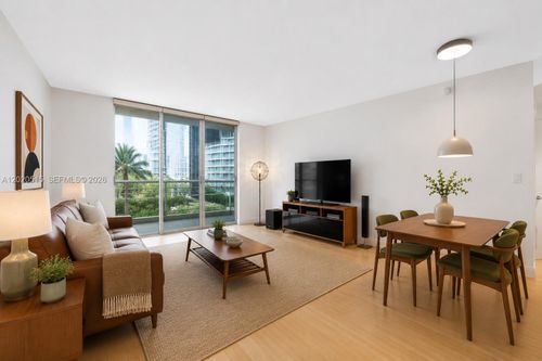 609-901 Brickell Key Blvd, Miami, FL, 33131-3732 | Card Image