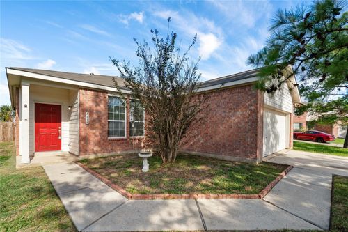 8810 Willow Spur Dr, Tomball, TX, 77375-3297 | Card Image