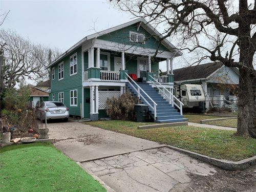 upper-2316 38th St, Galveston, TX, 77550-7403 | Card Image