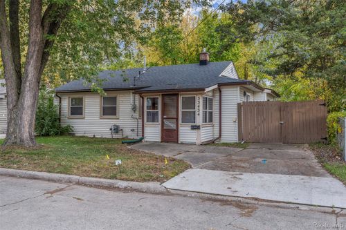 33434 Bendon Ct, Westland, MI, 48186-4657 | Card Image