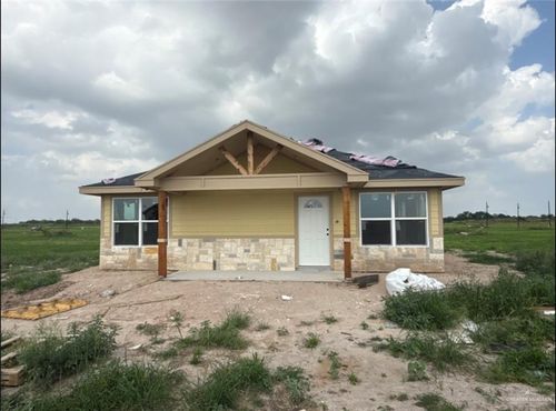 21298 Hibiscus St, Edcouch, TX, 78538-1728 | Card Image