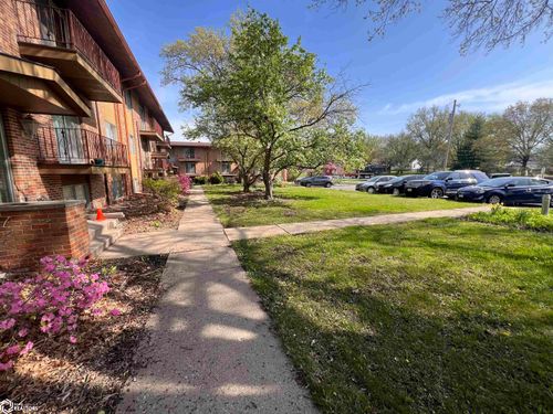 apt-1a-406 N D St, Fairfield, IA, 52556-2970 | Card Image