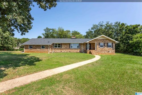 7 Christopher Way, Anniston, AL, 36207-6317 | Card Image