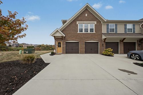 7783 Devonshire Dr, Alexandria, KY, 41001-1450 | Card Image