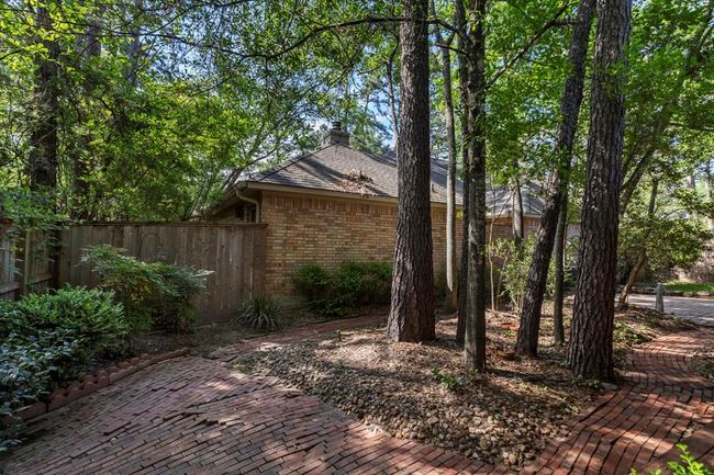 168 S Copperknoll Cir, House other with 2 bedrooms, 2 bathrooms and 2 parking in Spring TX | Image 42