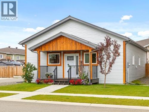 63 Eldorado Dr, Whitehorse, YT, Y1A0N7 | Card Image