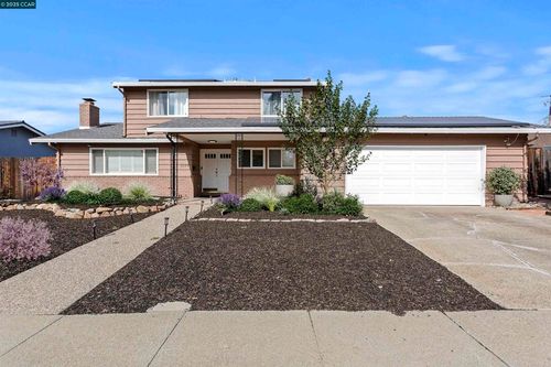 5179 Paul Scarlet Dr, Concord, CA, 94521-3133 | Card Image