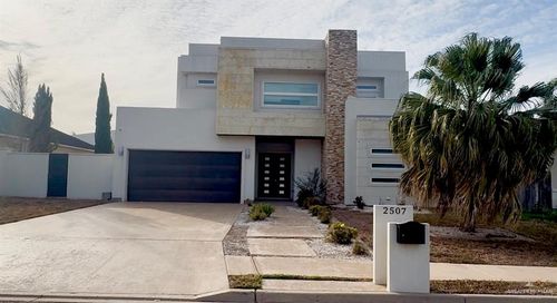 2507 Wernecke Ave, Mission, TX, 78574-3189 | Card Image