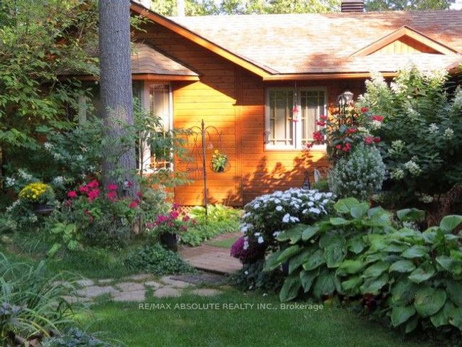 1384 C Centennial Lake Rd, House other with 3 bedrooms, 2 bathrooms and 3 parking in Calabogie ON | Image 32