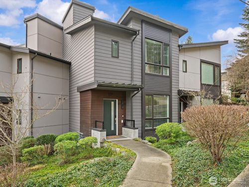 unit-102-18115 65th Ave Ne, Kenmore, WA, 98028-5025 | Card Image