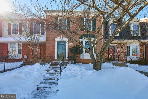 10355 Granite Creek Ln, OAKTON, VA, 22124-2725 | Card Image