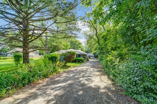 4031 Venard Rd, Downers Grove, IL, 60515-1911 | Card Image