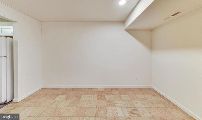 6-101 - 6 Monroe St, Condo with 2 bedrooms, 2 bathrooms and null parking in ROCKVILLE MD | Image 7