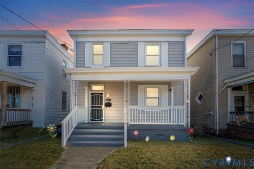 1011 Melville St, Petersburg, VA, 23803-5728 | Card Image