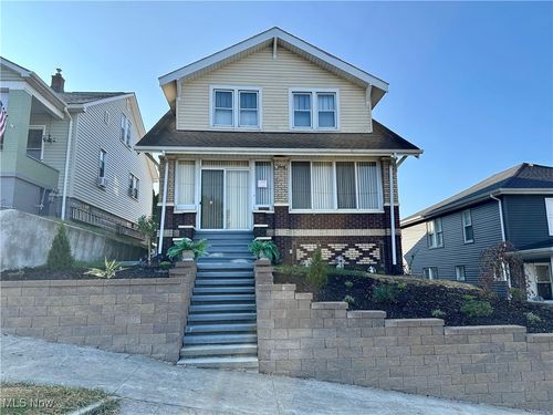 808 Gilbert Ave, Follansbee, WV, 26037-1214 | Card Image