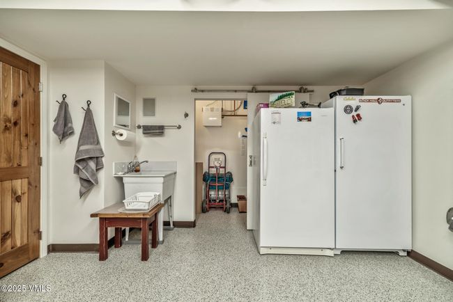 1 - 1040 Chambers Ave, Home with 0 bedrooms, 0 bathrooms and 8 parking in Eagle CO | Image 27