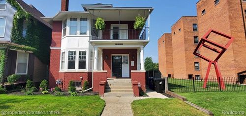 1071 Van Dyke St, Detroit, MI, 48214-2814 | Card Image