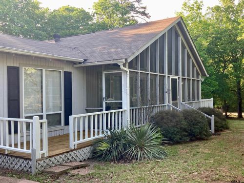 371 Wildwood Trl, Holly Lake Ranch, TX, 75765-7783 | Card Image