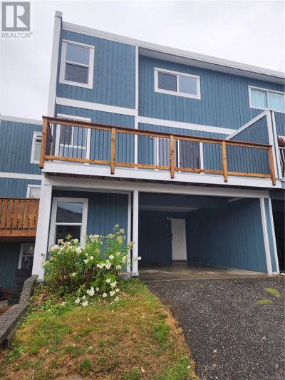 69 Mckay Cres, Townhouse with 4 bedrooms, 2 bathrooms and null parking in Port Alice BC | Image 1