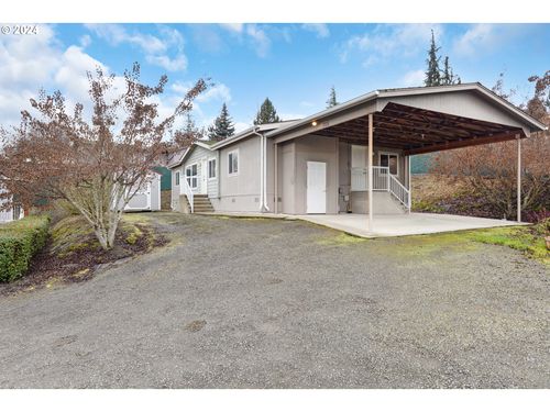 268 Green Vista Ln, Roseburg, OR, 97471 | Card Image