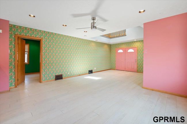 3018 Frederick St, House other with 3 bedrooms, 3 bathrooms and 2 parking in Omaha NE | Image 11