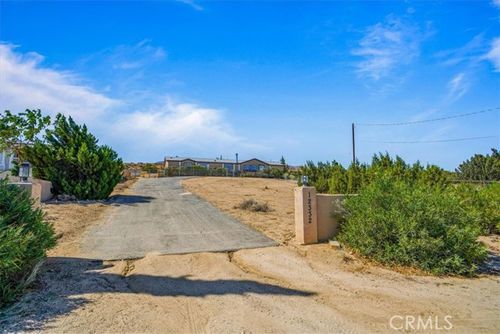  E Avenue X, Pearblossom, CA, 93553 | Card Image