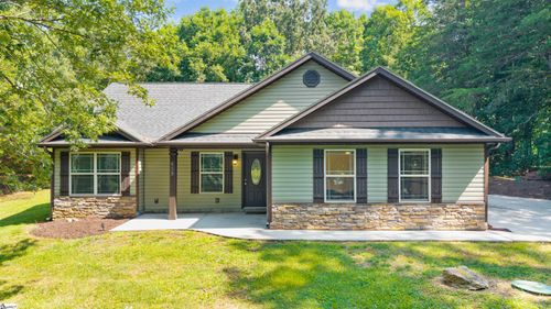 459 Becky Gibson Rd, Greer, SC, 29651-5422 | Card Image