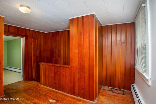 Upstairs Loft | Image 12