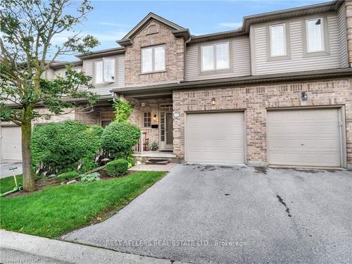 11-185 N Centre Rd, London, ON, N5X4C9 | Card Image