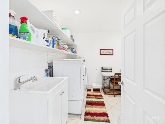 11 N 3 Rd West St, Townhouse with 2 bedrooms, 2 bathrooms and 2 parking in Paul ID | Image 16