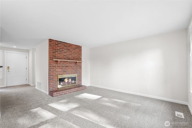 8108 - 8106 41 St Street Ct W, House other with 6 bedrooms, 3 bathrooms and 4 parking in University Place WA | Image 4