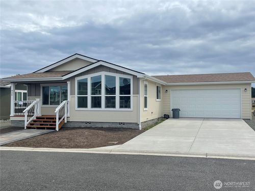 926 N Rock Rose Ave, Sequim, WA, 98382-7843 | Card Image