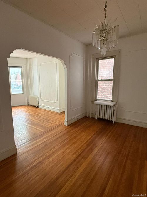 1-1859 Matthews Ave, Bronx, NY, 10462-3610 | Card Image