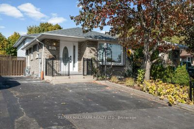 MAIN - 1917 Bonnymede Dr, Home with 3 bedrooms, 2 bathrooms and 2 parking in Mississauga ON | Image 1