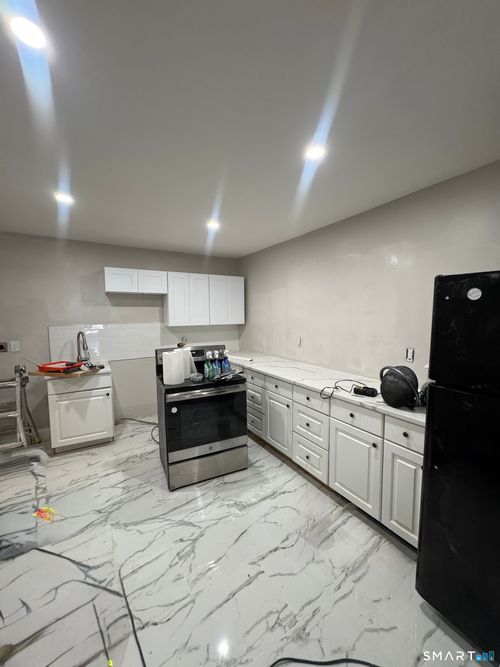 2-1012 Dixwell Ave, Hamden, CT, 06514-4910 | Card Image