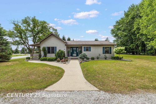 1545 N Graham Rd, Freeland, MI, 48623-8950 | Card Image