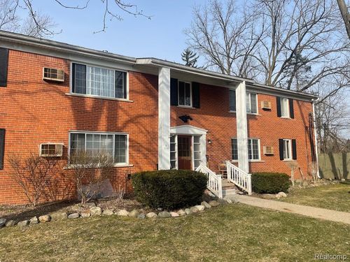 apt-2a-59425 10 Mile Rd, South Lyon, MI, 48178-1447 | Card Image