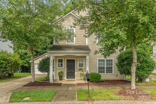 11516 Heritage Green Dr, Cornelius, NC, 28031-7412 | Card Image