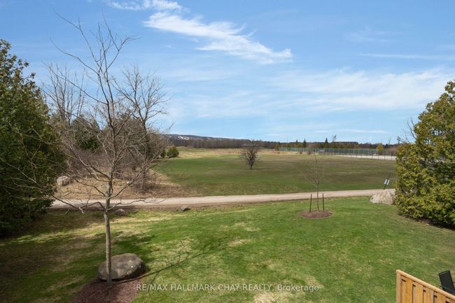 172 Escarpment Cres, Condo with 2 bedrooms, 1 bathrooms and 1 parking in Collingwood ON | Image 17