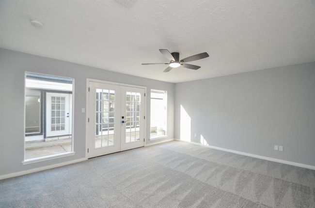 48 Artesia, Home with 3 bedrooms, 2 bathrooms and null parking in Conroe TX | Image 23