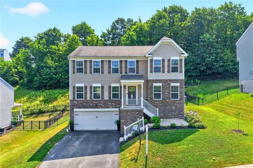 259 Foxwood Rd, Coraopolis, PA, 15108-2419 | Card Image