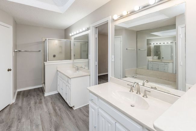 1906 Lavaca Trl, House other with 3 bedrooms, 2 bathrooms and null parking in Carrollton TX | Image 10