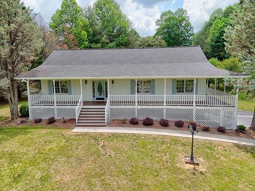 2421 Settlers Ridge Rd, Hiawassee, GA, 30546-4229 | Card Image