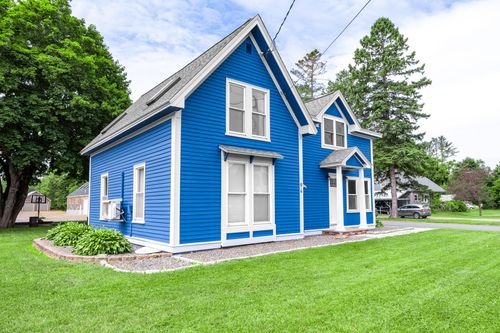 94 Park Street, Milo, ME, 04463 | Card Image