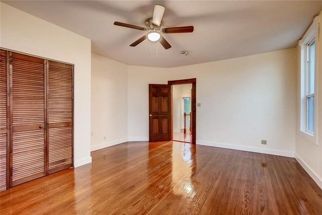 616 W 7 Th St, House other with 3 bedrooms, 2 bathrooms and 2 parking in Taylor TX | Image 22