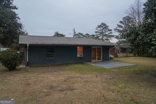 1803 S Maple Dr, House other with 3 bedrooms, 2 bathrooms and null parking in Vidalia GA | Image 7