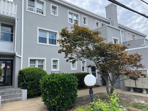 106-830 E Broadway, Long Beach, NY, 11561-4777 | Card Image