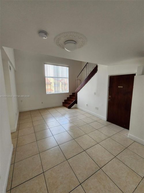 202-2770 W 61st Pl, Hialeah, FL, 33016-5939 | Card Image