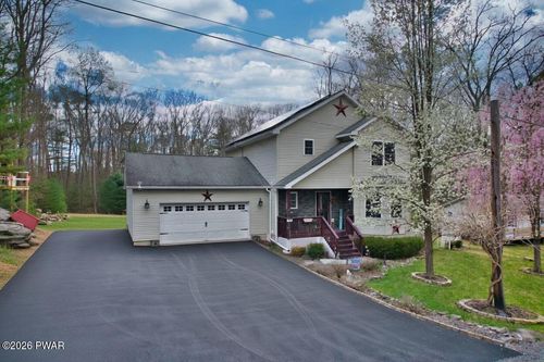 111 Onandaga Rd, Shohola, PA, 18458-2210 | Card Image